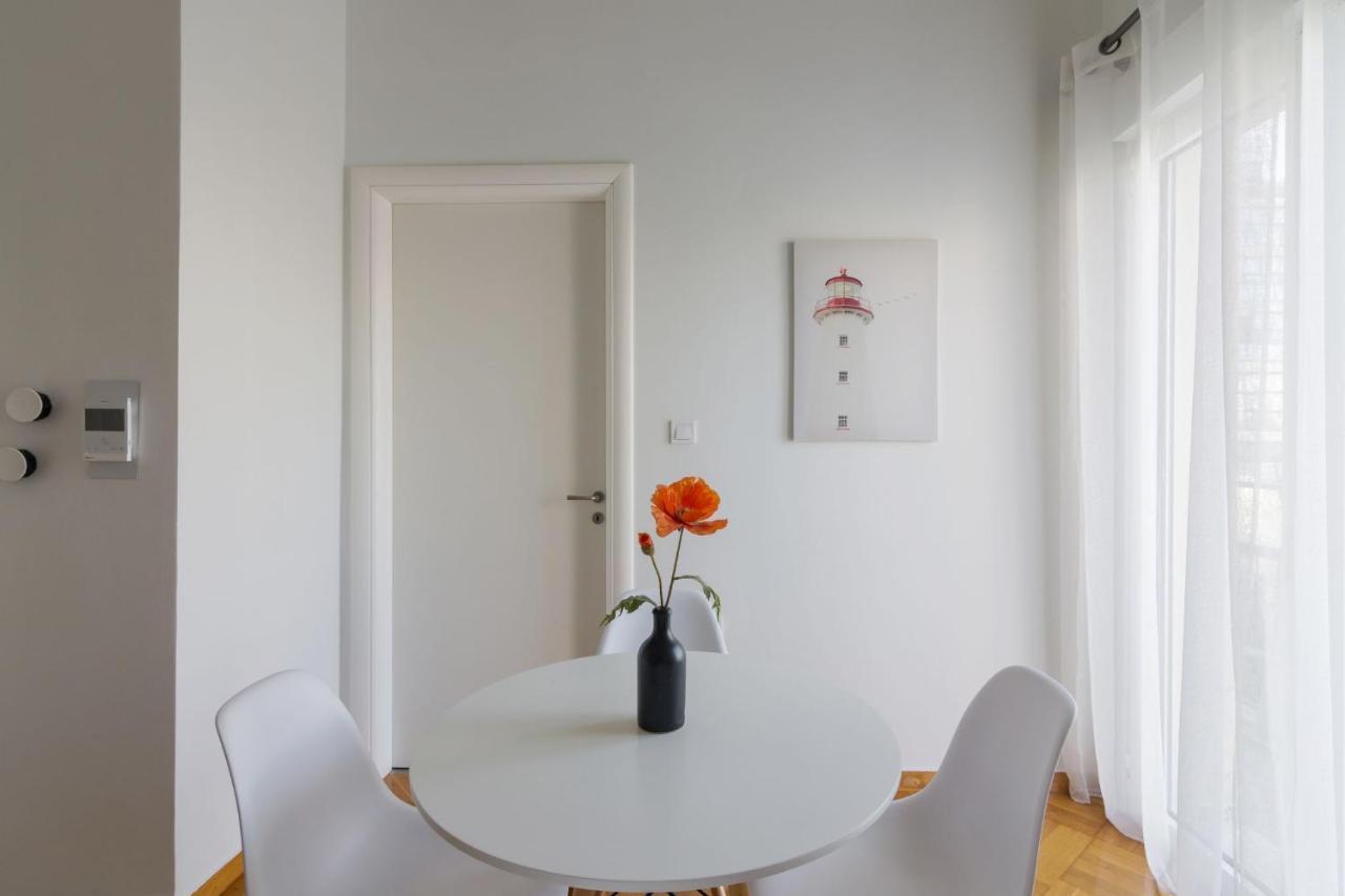 Classic Apartment For 4 People A 雅典 外观 照片