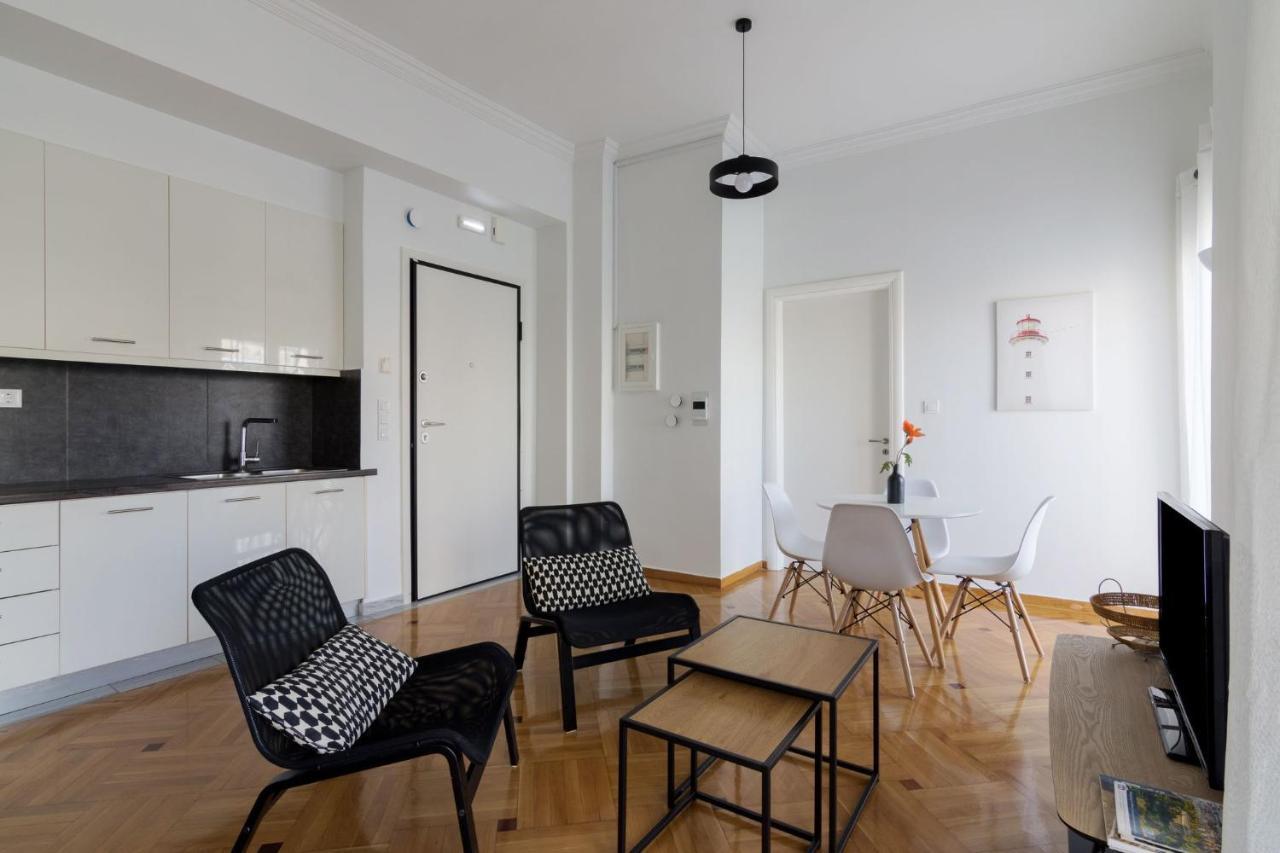 Classic Apartment For 4 People A 雅典 外观 照片